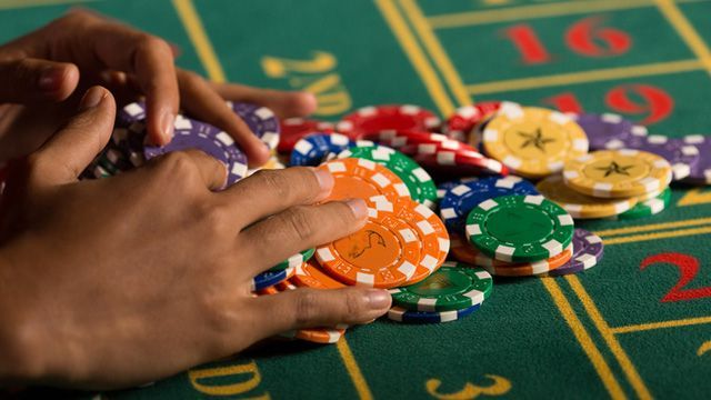 GoldenStarCasino کھلاڑیوں کے لیے لائیو کیسینو سیکشن